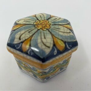 Small ceramic trinket box signed